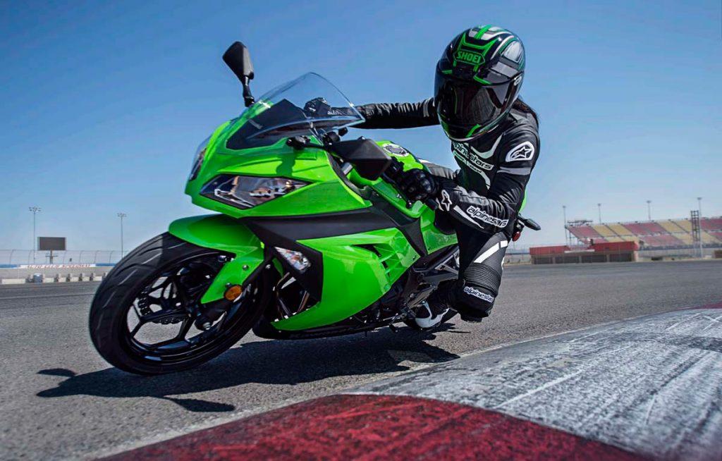 mototsikl-kawasaki-ninja-300-abs-2015-g_m9_image